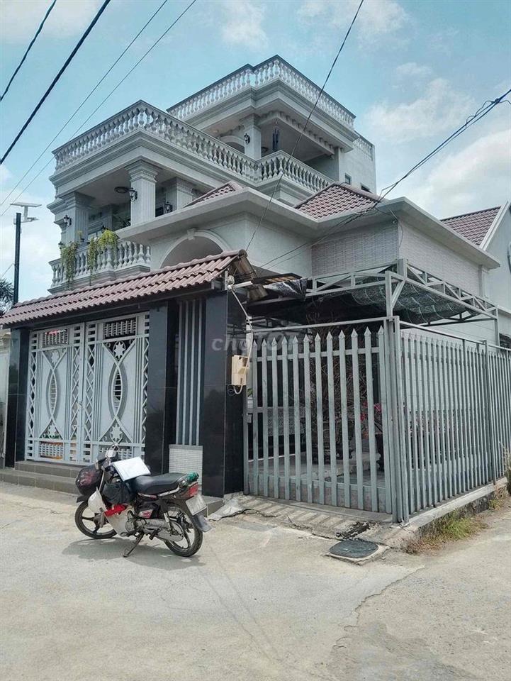 kẹt tiền bán lỗ