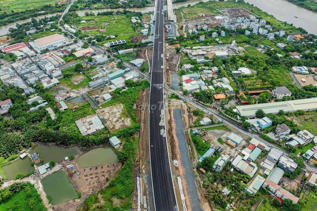 NHÀ PHỐ VINHOMES HÓC MÔN  