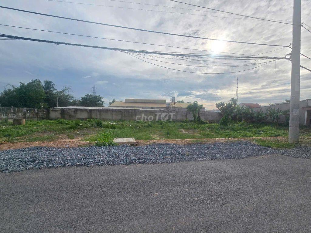 Cần bán 9 lô 1511m2 đất full thổ MT Huỳnh Thị Dần, Bình Mỹ