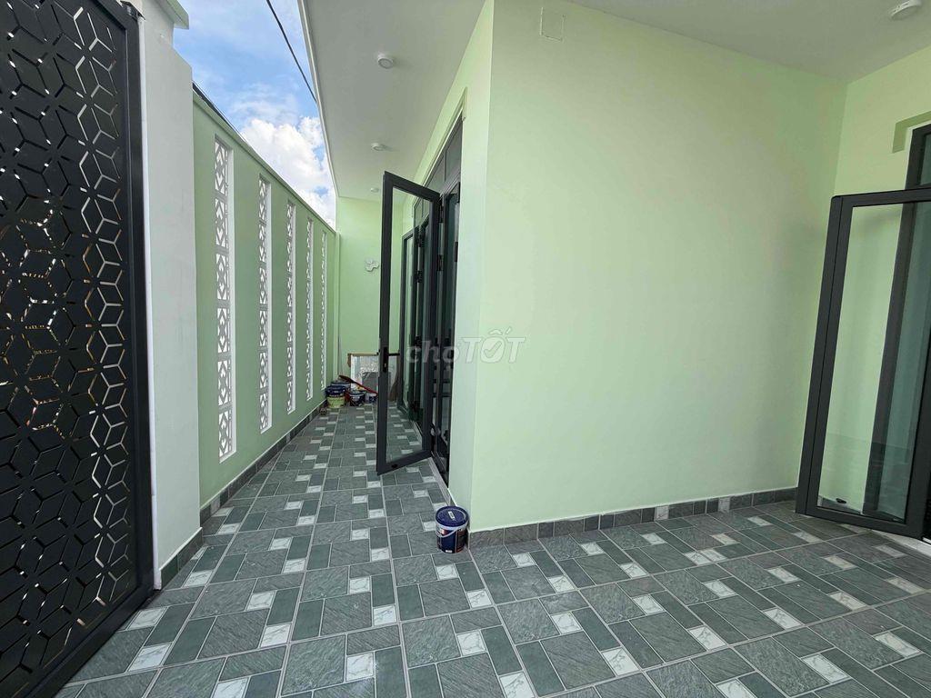 Bán nhà lầu hoàn công (8,75x9,75) đường số 160 Huỳnh Minh Mương,xe hơi