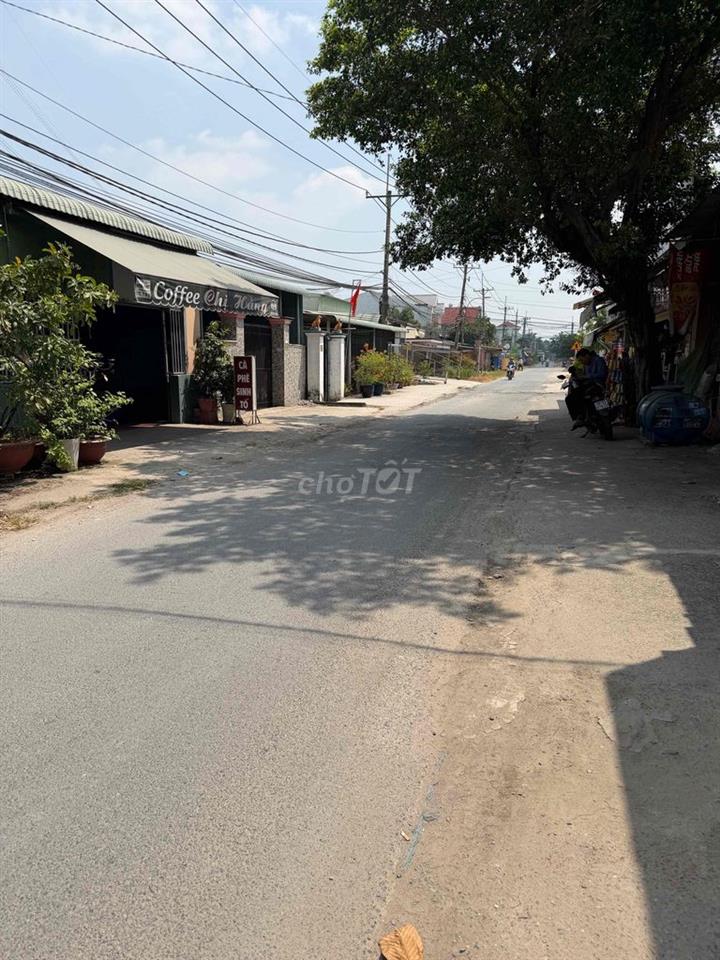 Hạ giá200triệu:Bán nhà mặt tiền Lê Thị Bay 87,5m2,thông ra Tỉnh lộ 15