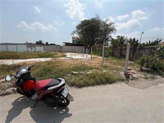 Giảm: lô đất đường nhựa 118m2 thổ cư ,thông ra Lê Thị Bay vào200m