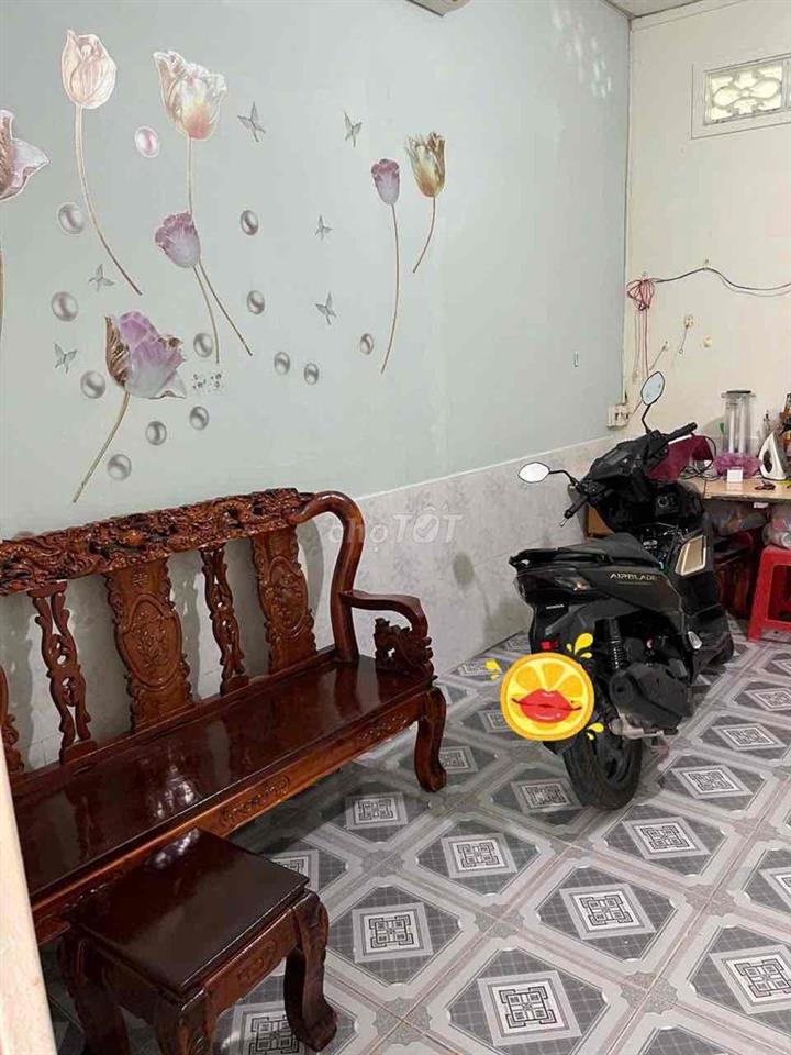 Nhà sổ hồng riêng đường nhựa 1/ Nguyễn Thị Đặng,đường thông,dân đông