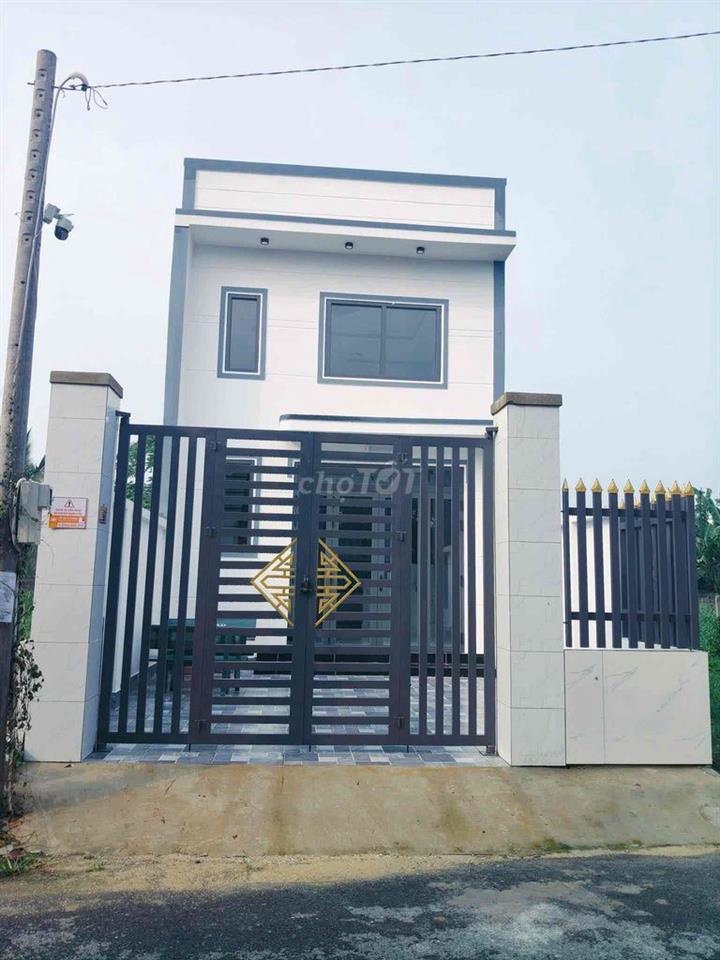 Bán nhà 100m2 chính chủ đã hoàn công đường nhựa 1/Cây Trắc,gần chợ 1km