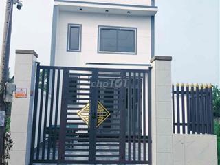 Bán nhà 100m2 chính chủ đã hoàn công đường nhựa 1/Cây Trắc,gần chợ 1km