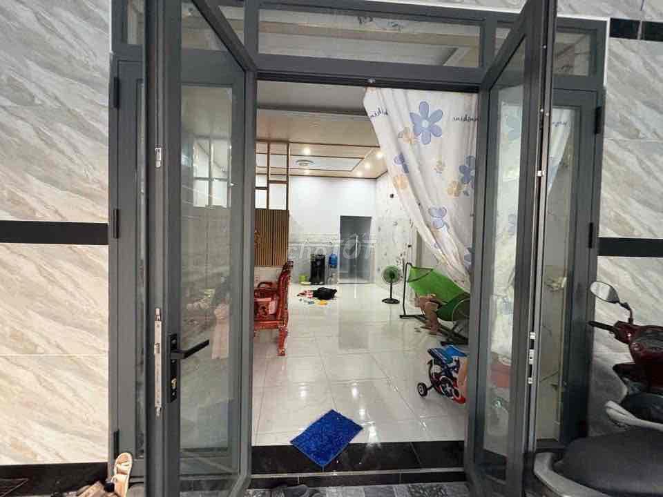 Nhà sổ hồng riêng chính chủ nhờ bán sát tỉnh lộ 15 và cầu bến nẩy