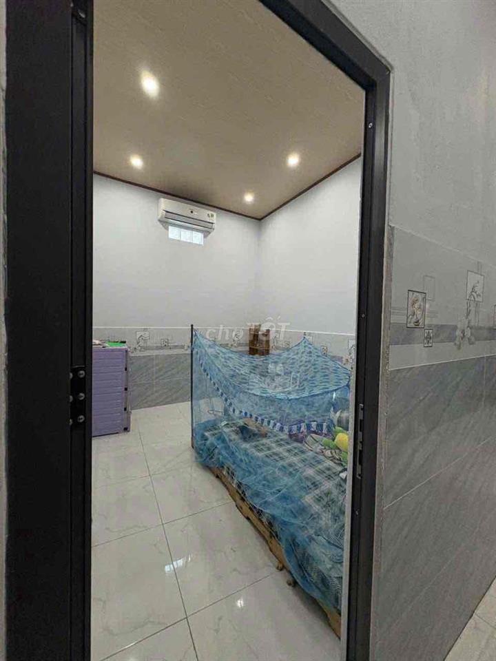Nhà sổ hồng riêng chính chủ nhờ bán sát tỉnh lộ 15 và cầu bến nẩy