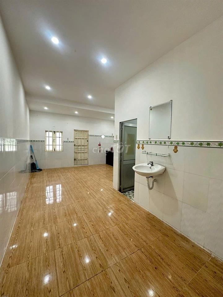Bán gấp nhà cấp 4 hẻm ô tô, đường Nguyễn Văn Khạ, Củ Chi, 124m2, 870Tr