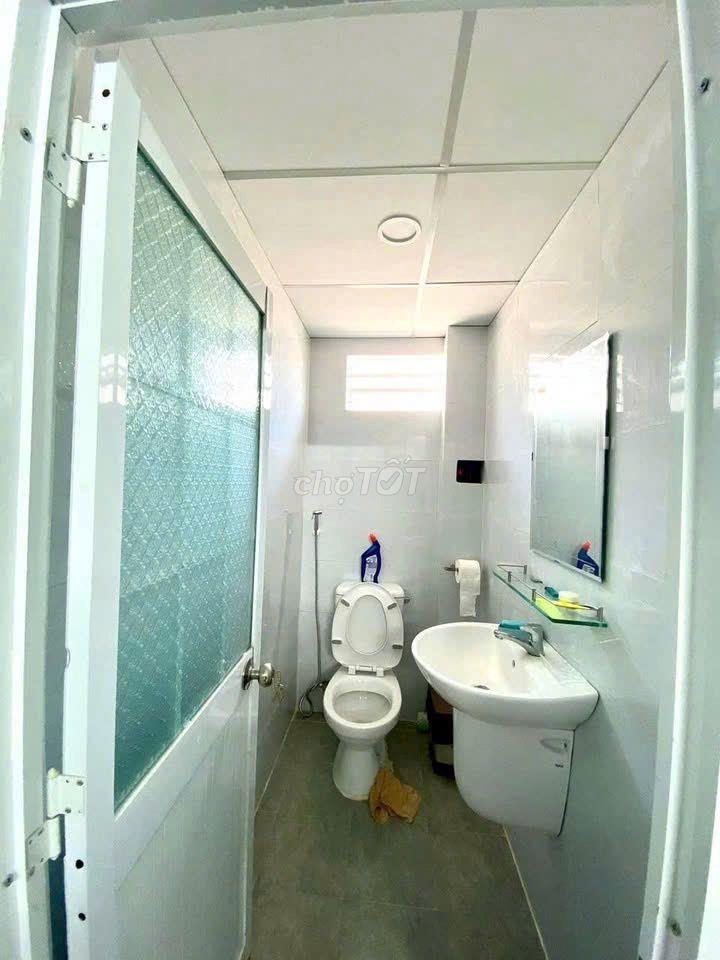 Bán gấp căn nhà đường Số 97 gần KCN Tân Phú Trung, 117m2, 970 triệu