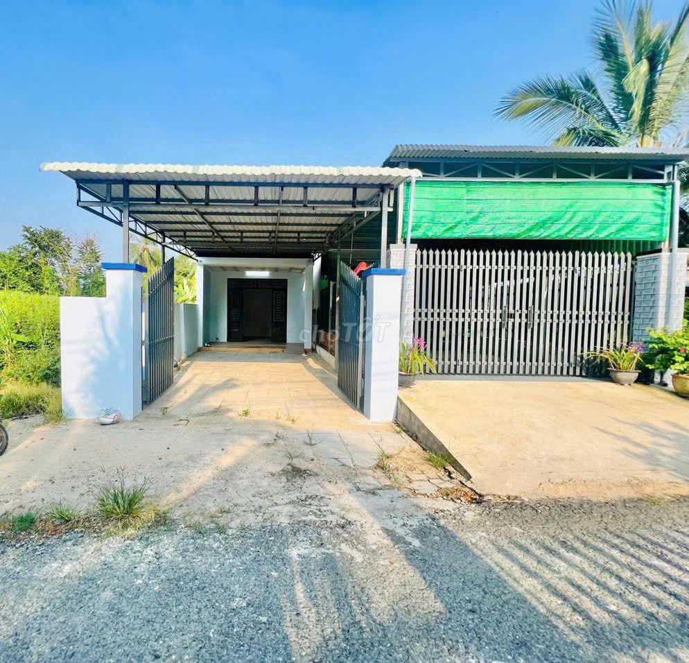 Cô Tư cần bán gấp căn nhà đường Nguyễn Văn Khạ, Củ Chi, 125m2, 895 Tr