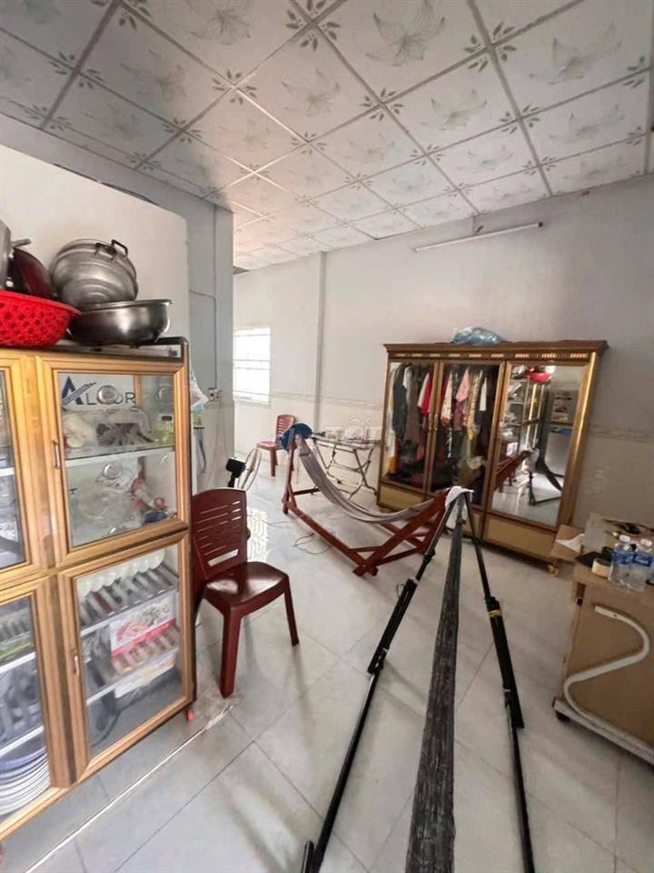 Giảm 350TR chỉ còn 850TR căn nhà 110m2 đường Lê Thị Siêng, Củ Chi, SHR