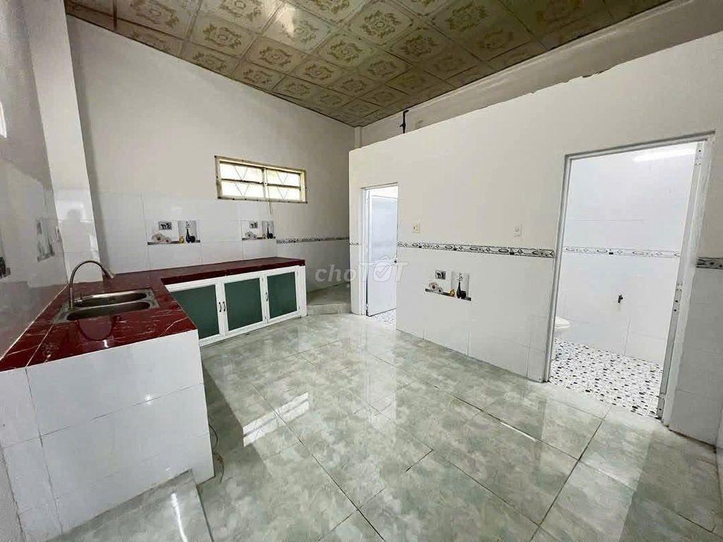 880 Triệu , Nhà Cấp 4 mới gần Bv Xuyên Á - Củ Chi, 116m2 , Sổ hồng