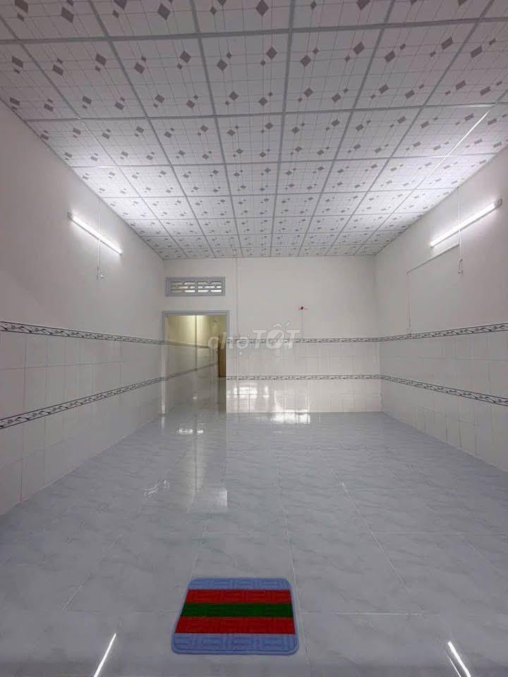 Cần bán gấp nhà 1 xẹt Ba Sa, Củ Chi, 82,8m2, 900tr, sổ hồng riêng