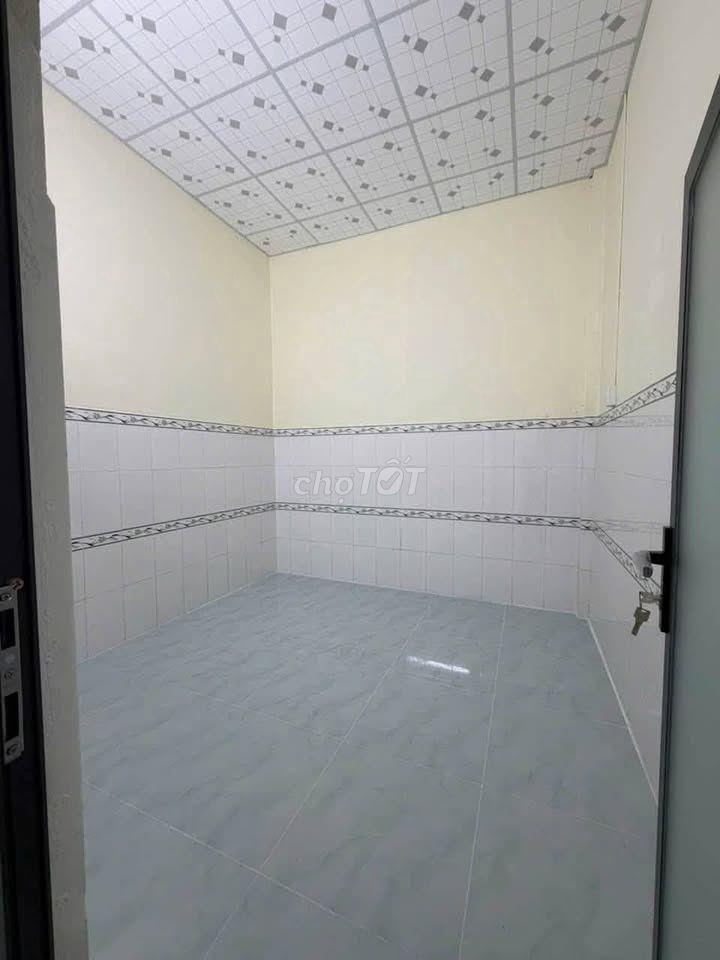 Cần bán gấp nhà 1 xẹt Ba Sa, Củ Chi, 82,8m2, 900tr, sổ hồng riêng
