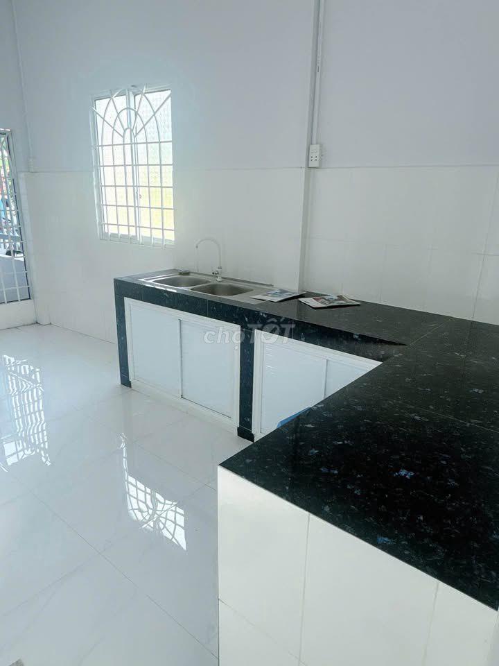 cần bán gấp nhà 1 xẹt Lê Minh Nhựt, Củ Chi, 80,5m2, 910tr, Shr