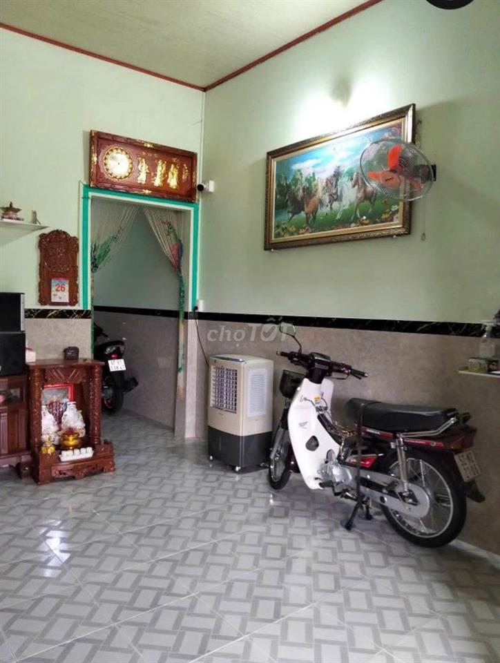 Nợ Bank cần bán gấp nhà 1 xẹt Bàu Giã, 137,2m2, 890tr, shr