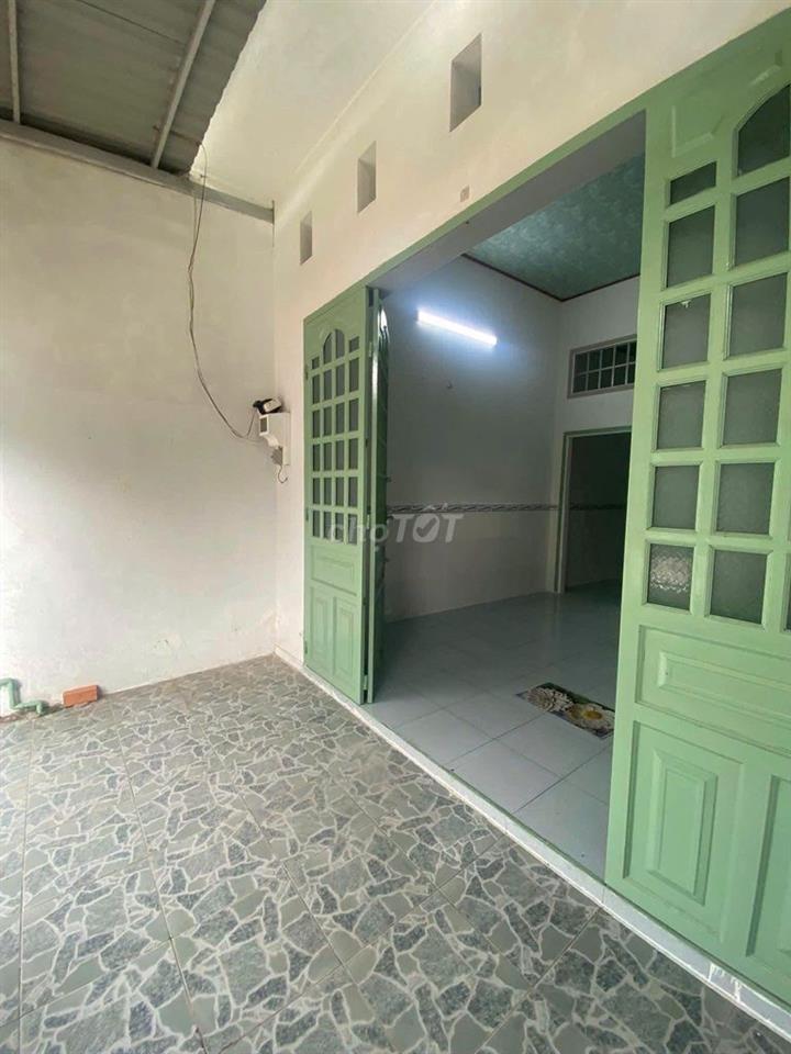 Chia tài sản cần bán gấp nhà 1 xẹt Mai Thị Chửng, 118,8m2, 950tr, shr