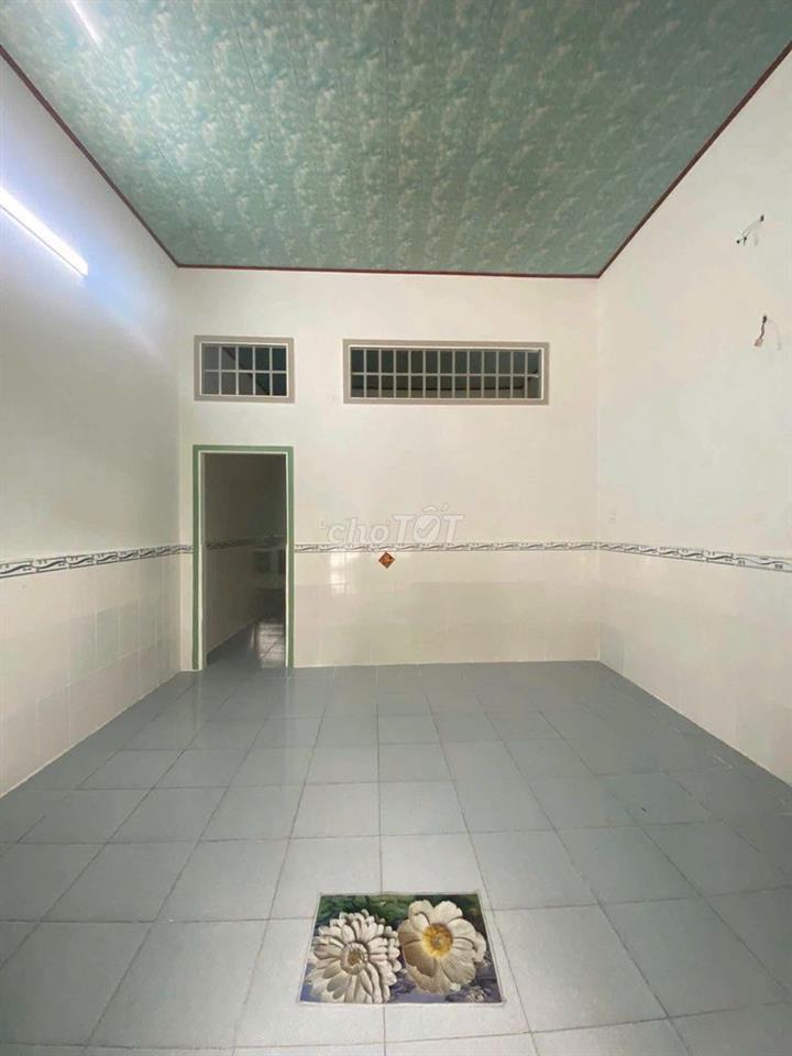 Chia tài sản cần bán gấp nhà 1 xẹt Mai Thị Chửng, 118,8m2, 950tr, shr
