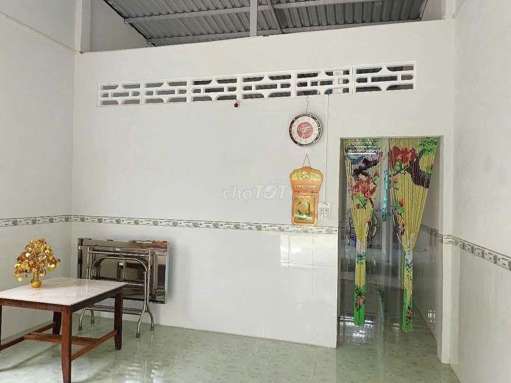 Cần bán gấp nhà 1 xẹt Đào Thị Kiểm, Củ Chi, 105,9m2, 870tr, shr
