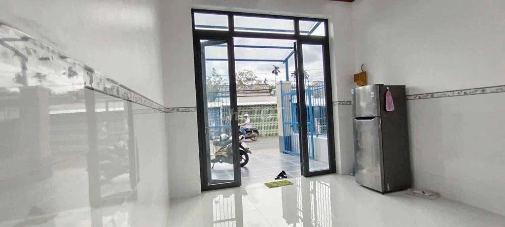 Cần tiền trả nợ bán gấp nhà Nguyễn Thị Rành,Củ Chi,124,6m2, 950tr, shr