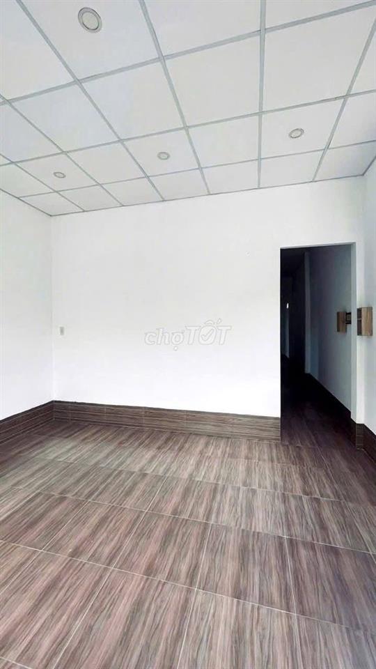 bán gấp căn nhà ở ngay Trần Tử Bình, Củ Chi, 110,6m2, 850tr, SHR
