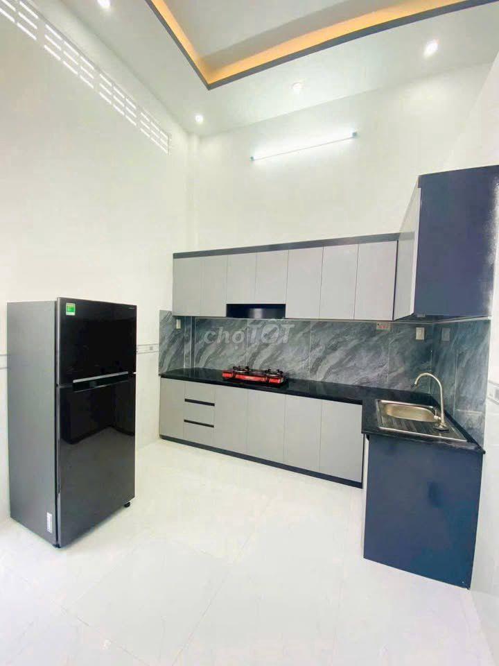 Bán gấp nhà mới xây ngay Lê Minh Nhựt 970tr, sổ hồng riêng