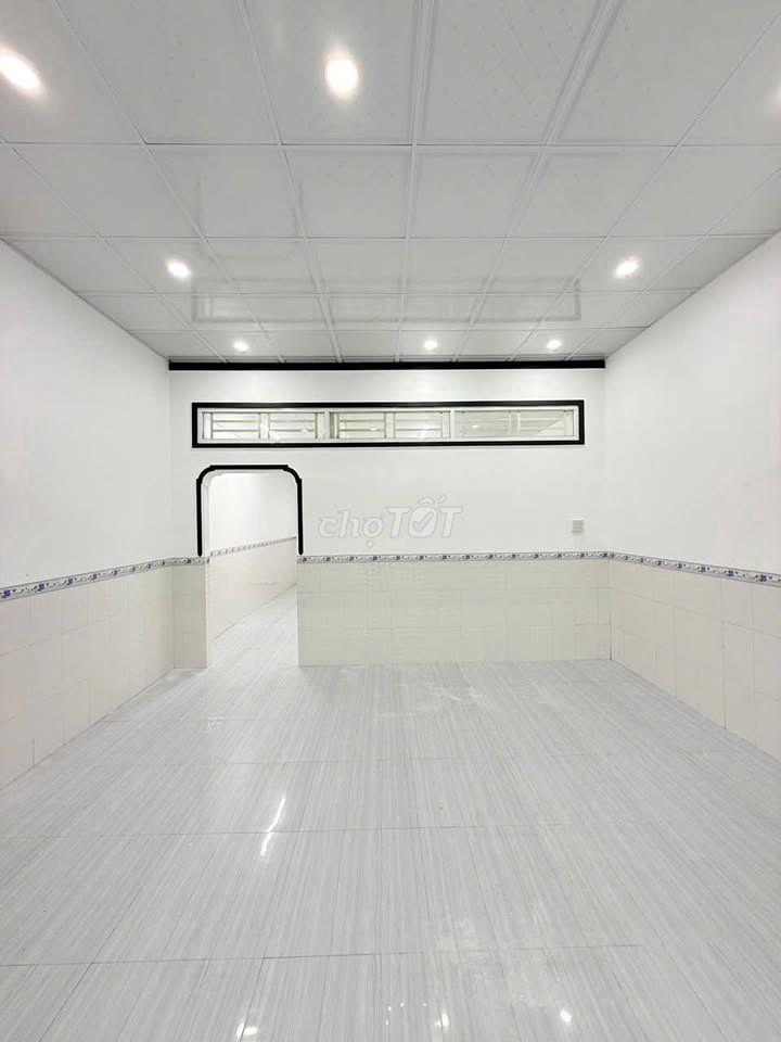 Nhà cấp 4 ngay Nguyễn Thị Rõ, Củ Chi, 113,6m2, 800tr, sổ hồng riêng