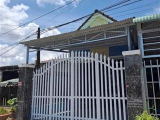 Bán gấp căn nhà nằm ngay Lê Minh Nhựt, Củ Chi, 125m2, 880tr, SHR