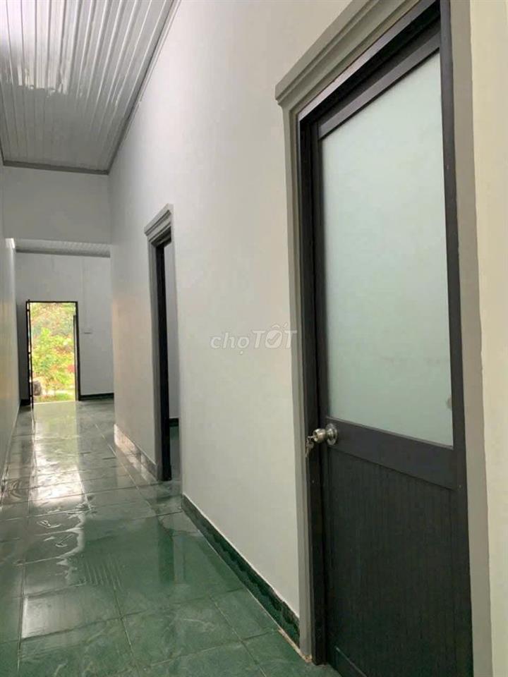 Bán gấp căn nhà ngay Trần Thị Cẩm, Củ Chi, 123,3m2, 870tr, SHR