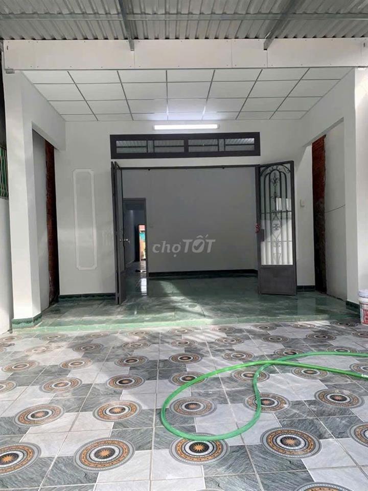 Bán gấp căn nhà ngay Trần Thị Cẩm, Củ Chi, 123,3m2, 870tr, SHR