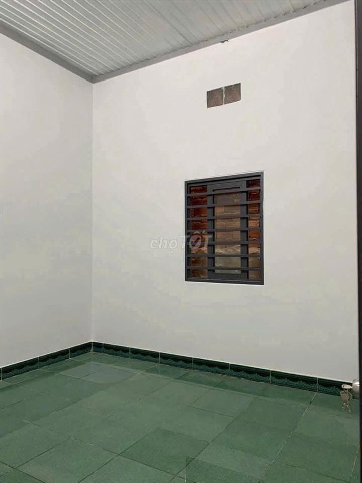 Bán gấp căn nhà ngay Trần Thị Cẩm, Củ Chi, 123,3m2, 870tr, SHR