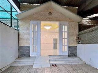 Bán gấp căn nhà nằm ngay Nguyễn Thị Tiệp, Củ Chi, 86m2, 900tr, SHR