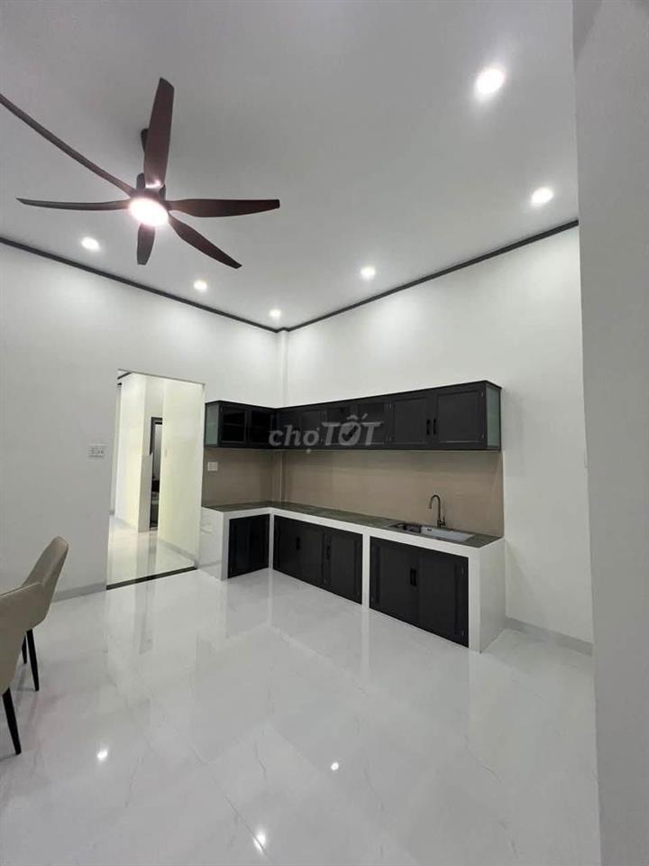 98M2- LÊ THỊ SẮC NGAY TÂN PHÚ TRUNG CHỈ 800TR, SỔ HỒNG RIÊNG