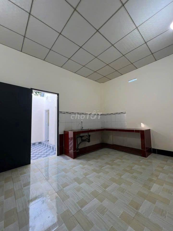 Tài chính 800tr có ngay nhà ở Tân Phú Trung, Củ Chi, 110m2, SHR.
