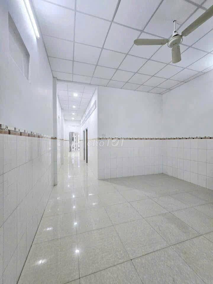 Bán nhanh nhà ở 1 xẹt Lê Thị Sắc, Củ Chi, 103m2, 790tr, SHR.