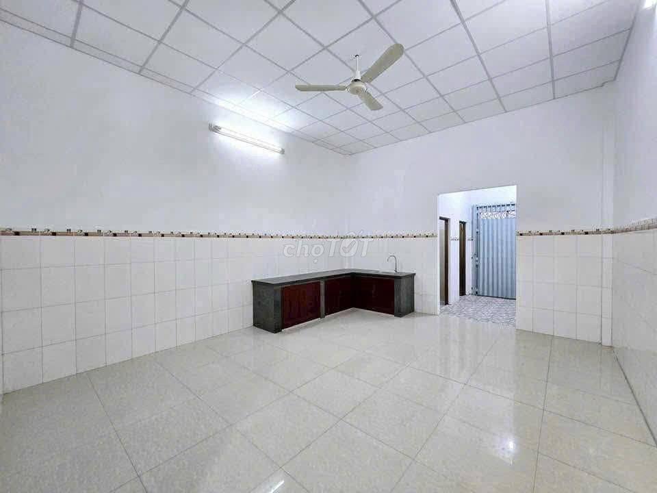 Bán nhanh nhà ở 1 xẹt Lê Thị Sắc, Củ Chi, 103m2, 790tr, SHR.