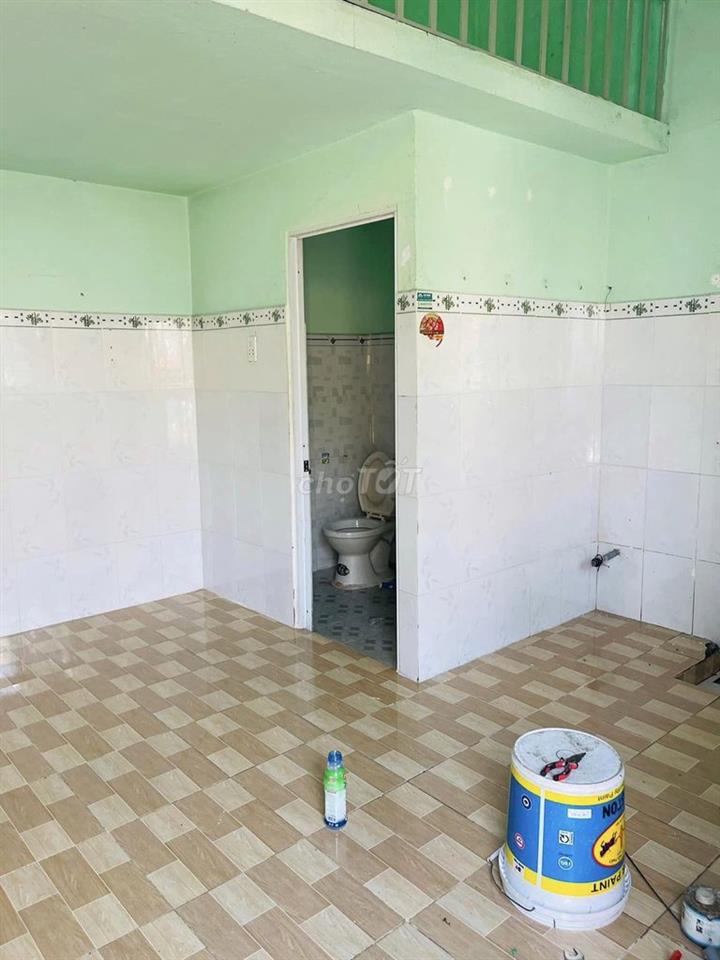 BÁN GẤP DÃY TRỌ NẰM NGAY KCN TÂN PHÚ TRUNG, 224m2, 900TR, SHR