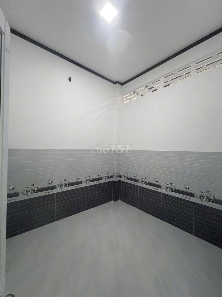 Bán gấp nhà 1 xẹt Lê Thị Sắc, Củ Chi, 120m2, 850tr, SHR