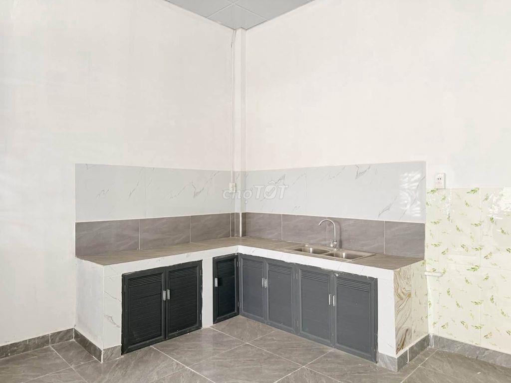 Cần tiền- Giảm sâu còn 850tr nhà ngay Lê Thị Siêng, Củ Chi, 106m2, SHR