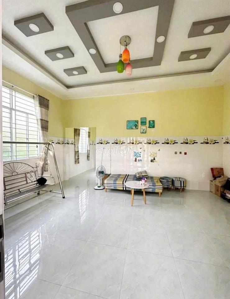 Bán gấp nhà ở Tân Phú Trung, Củ Chi, 116m2 giá 700trieu - Sổ riêng