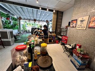 Bán đất 135m2 đang cho thuê kinh doanh ở Tân Phú Trung giá 850 triệu.