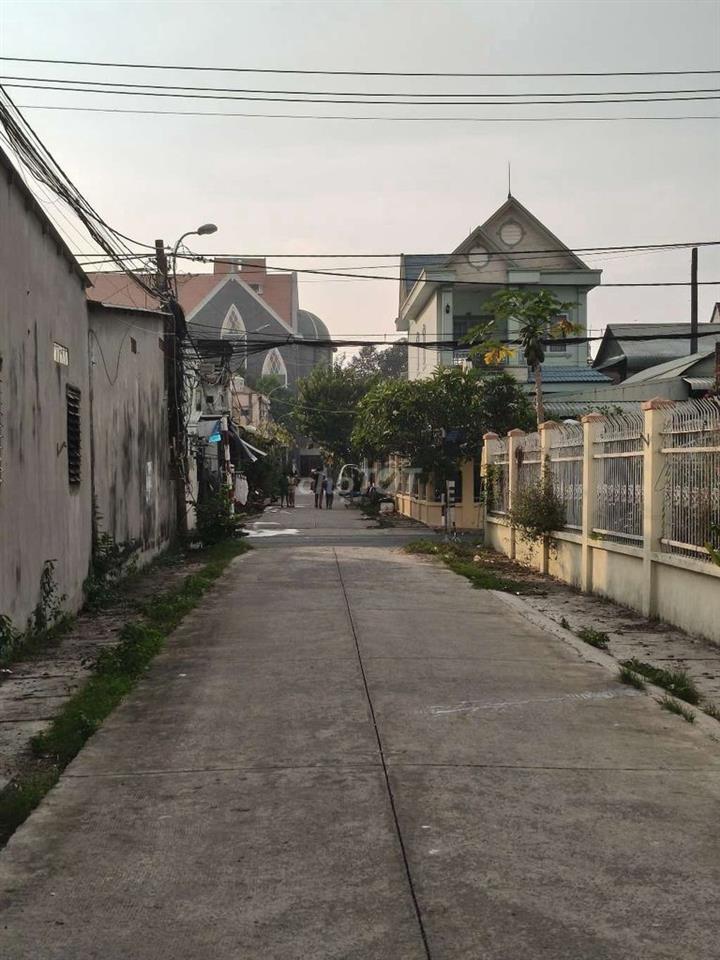 Bán nhà ấp Đình xã Củ Chi gần nhà thờ...