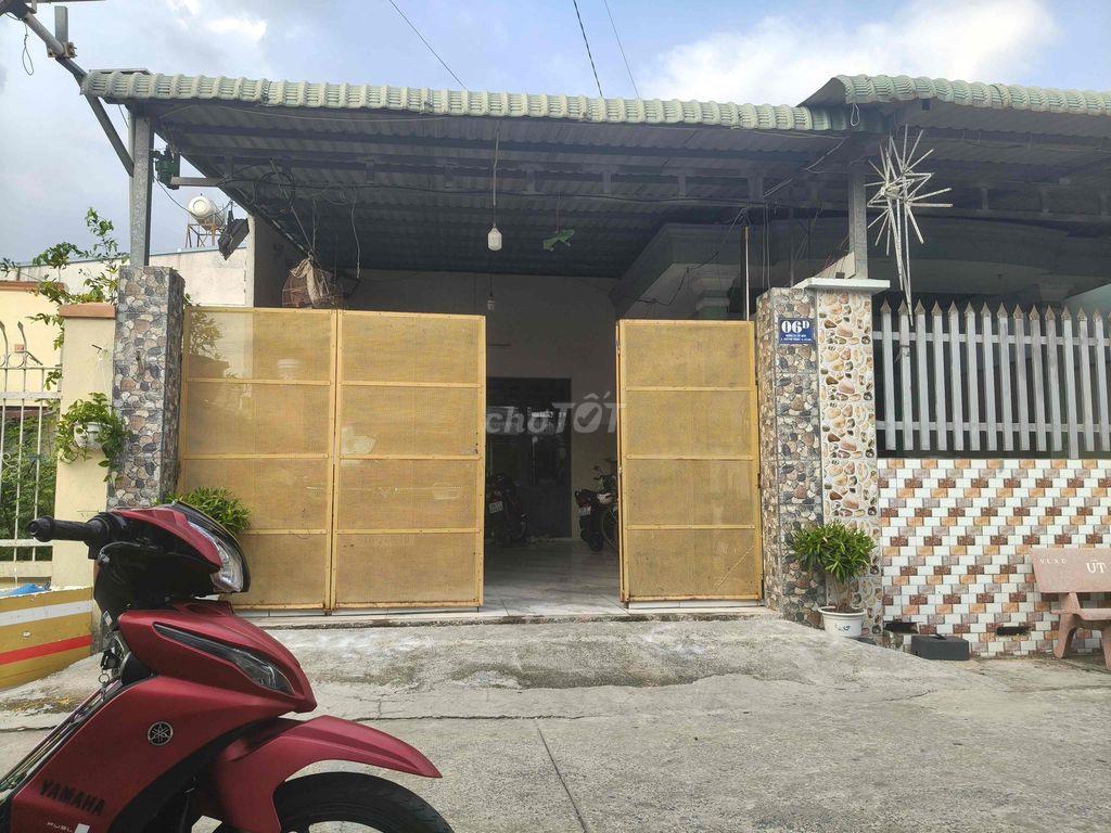 Nhà cấp 4 full thổ cư