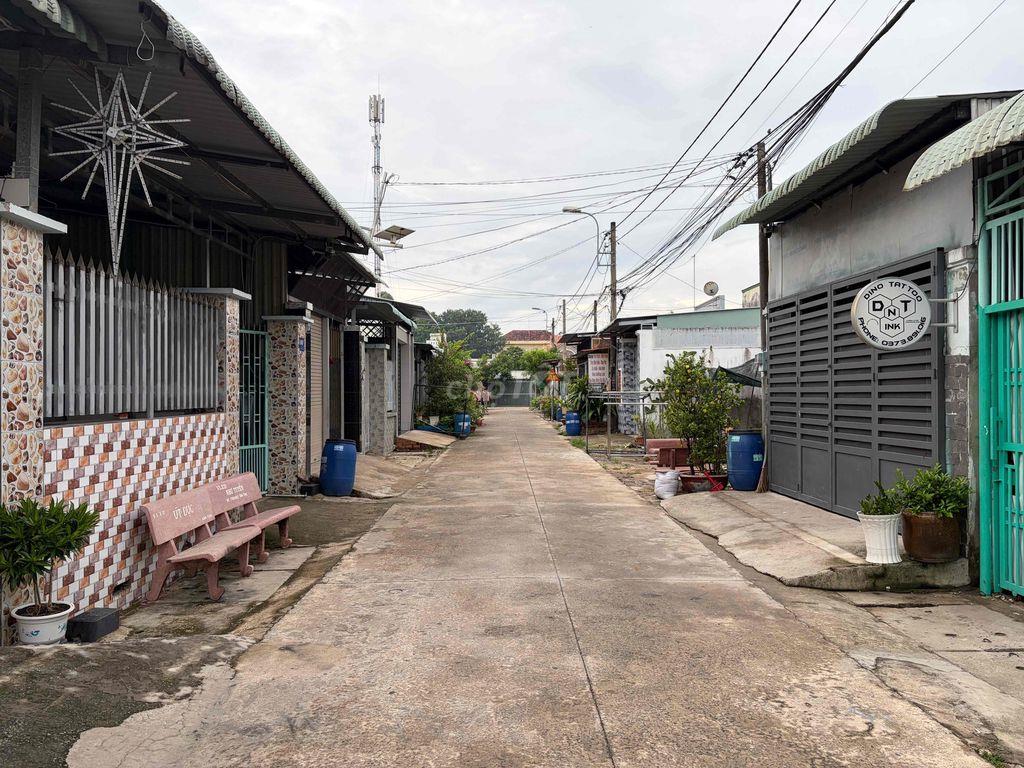 Nhà cấp 4 full thổ cư