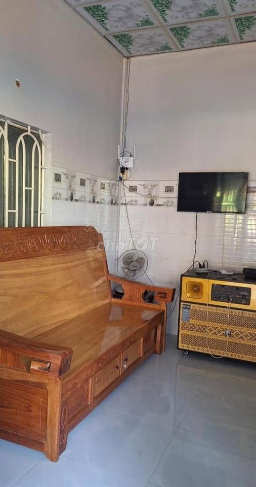 Chủ đi định cư cần bán gấp căn nhà 126m2 đường Trần Tử Bình Củ Chi