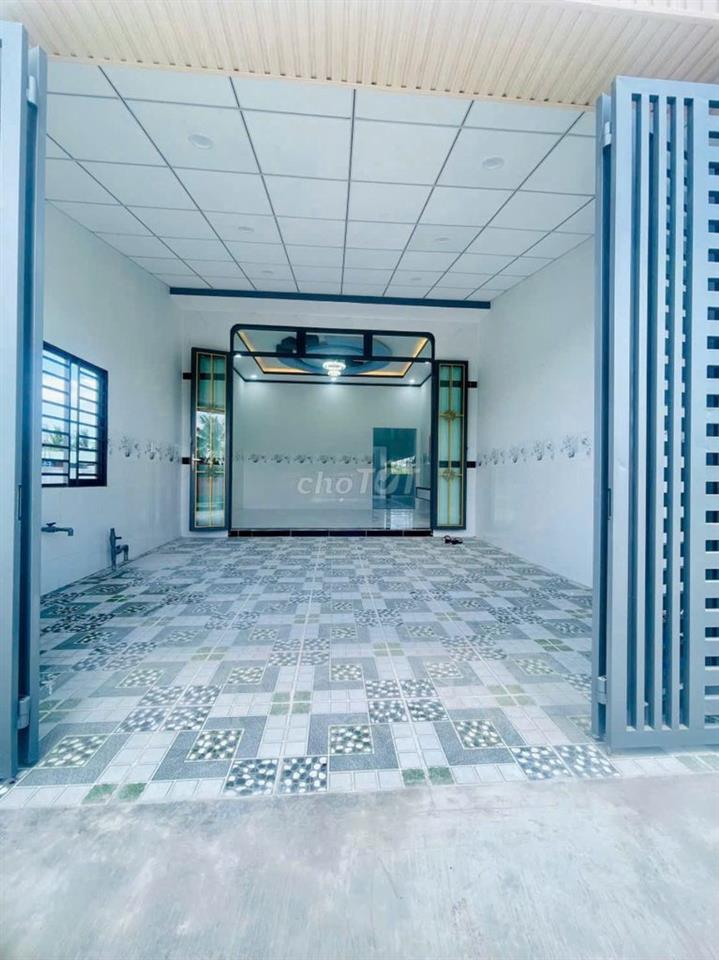 Vỡ nợ chủ cần bán gấp căn nhà 117m2 đường giồng cát Tân Phú Trung