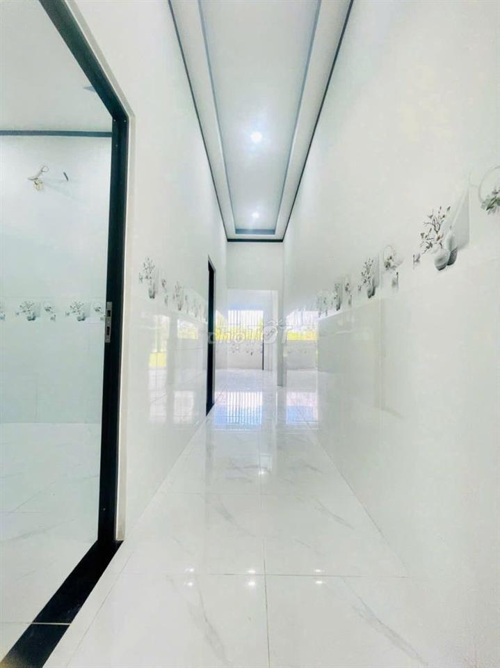 Vỡ nợ chủ cần bán gấp căn nhà 117m2 đường giồng cát Tân Phú Trung