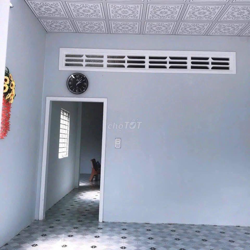Ngộp chủ cần bán gấp căn nhà 99m2 đường Nguyễn Thị Lắng Tân Phú Trung