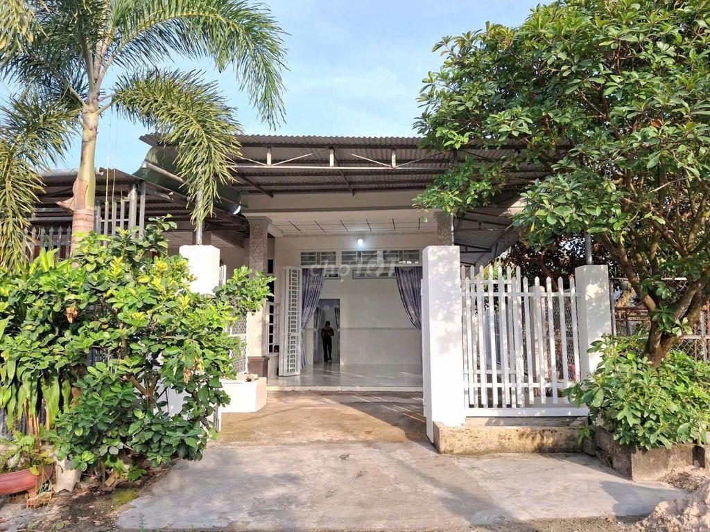 Ngộp chủ cần bán gấp căn nhà 100m2 Tân Thông Hội Củ Chi