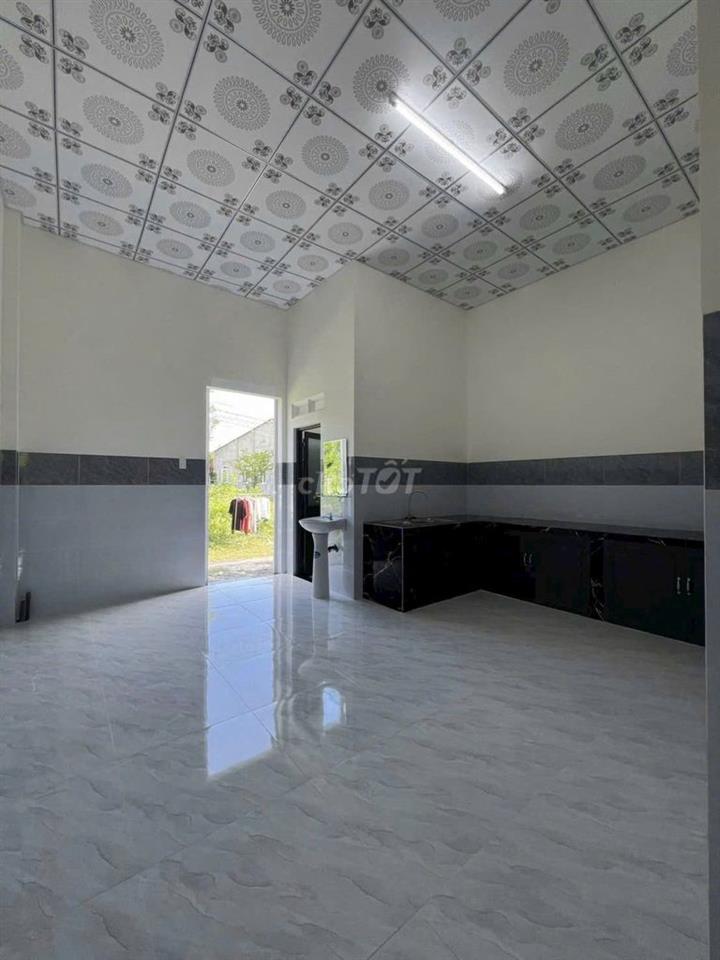Ngộp chủ cần bán gấp căn nhà 80m2 Đường Lê Minh Nhựt Tân Thông Hội